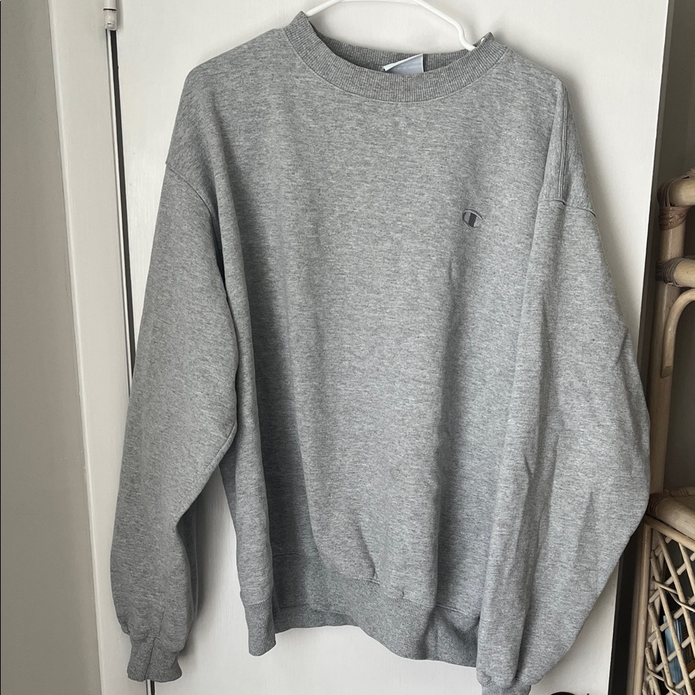 Champion Men's Classic Gray Crewneck Sweater